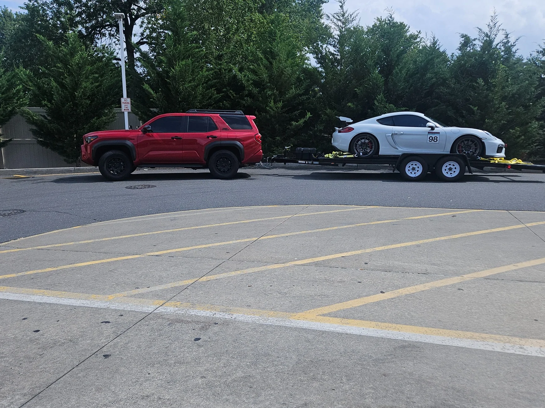 2025 4runner 6th gen My car trailer setup, anyone find better brake pads? 20250727_152545