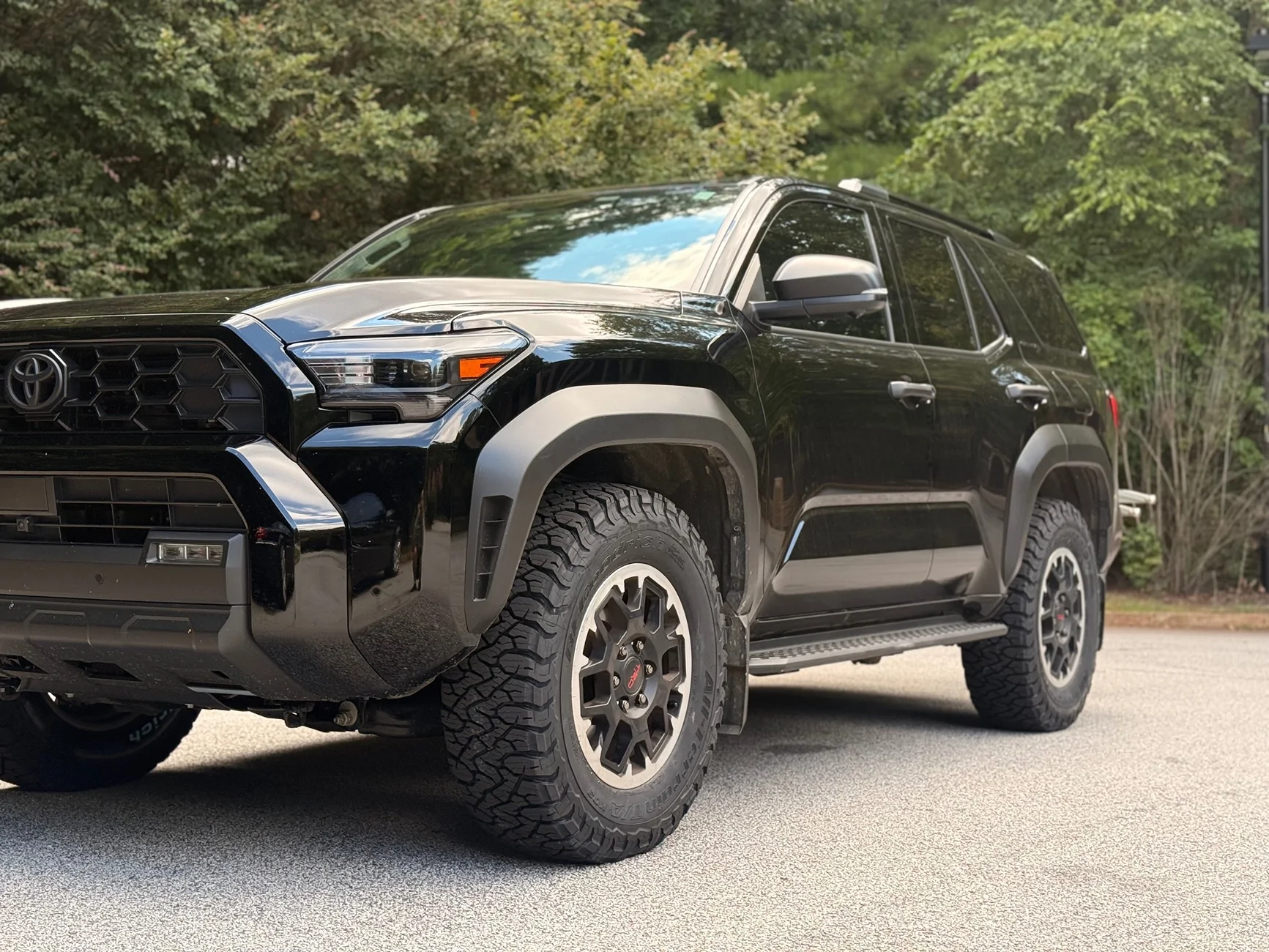 2025 Toyota 4runner Who's running E-Load 18" WildPeak AT4W? IMG_2746