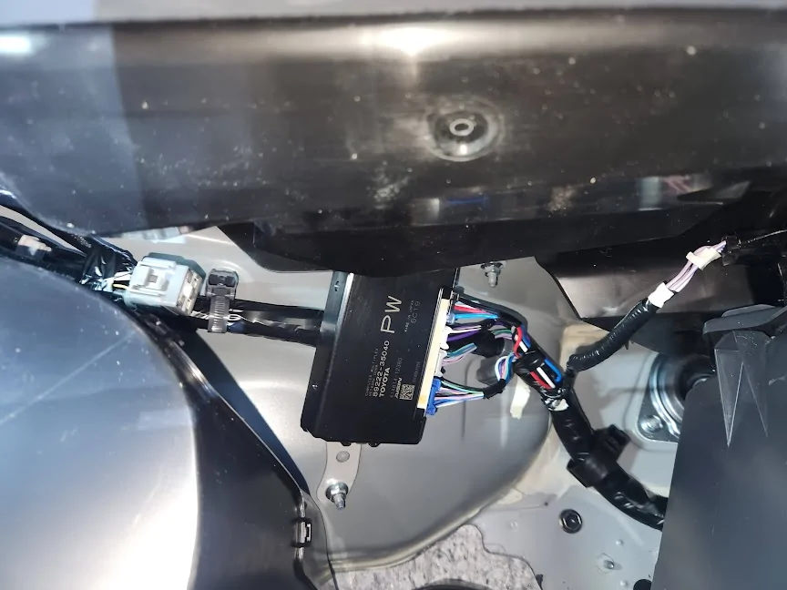 2025 4runner 6th gen Onboard Air Compressor in Trailhunter 4Runner -- Specs? ARB Air Compressor? 20250731_194958