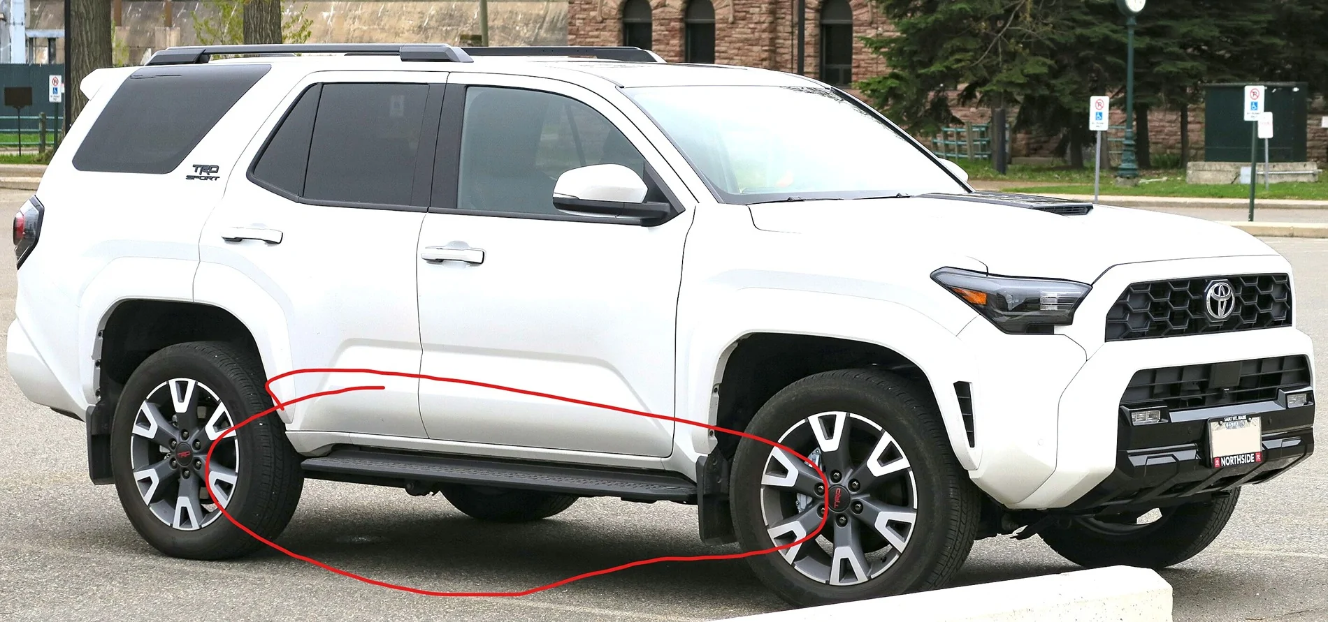 2025 4runner 6th gen "Fixed running boards" Screenshot 2025-08-01 141933