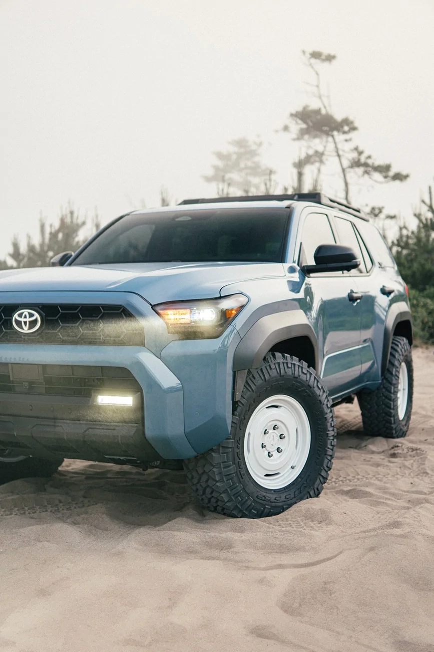 2025 4runner 6th gen HERITAGE BLUE Photos 4Runner 6th Gen (2025+) off-road-with-stock-suspension-fifteen52-white-jpg