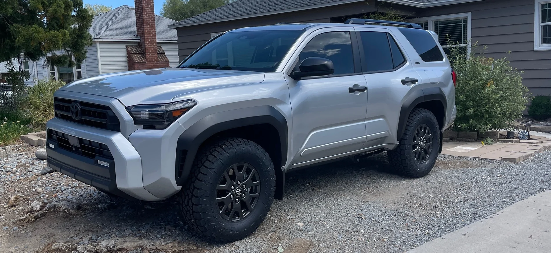 2025 4runner 6th gen SR5 tire/wheel help IMG_7307
