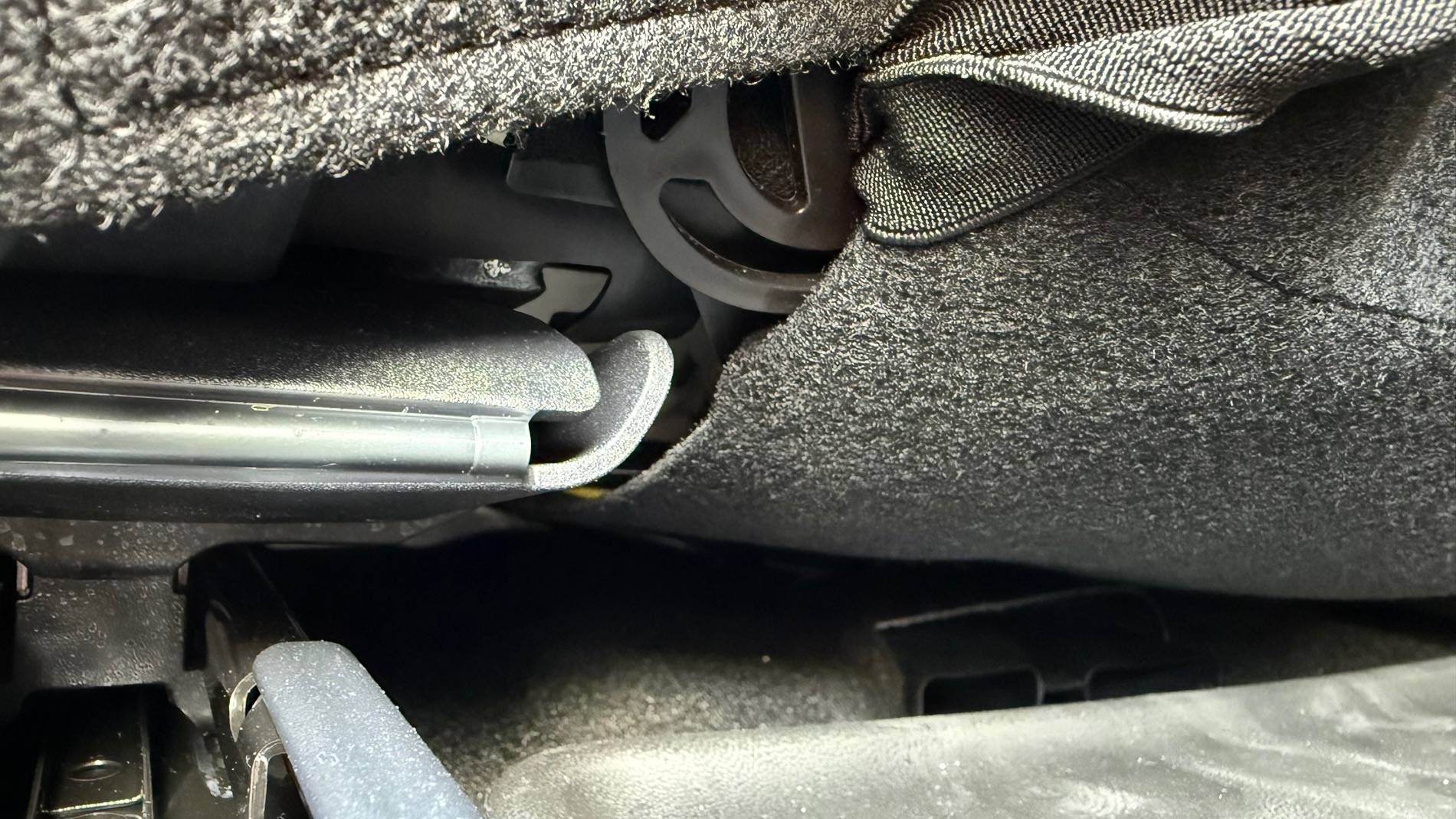 2025 4runner 6th gen Coverado Aftermarket Seat Covers Installed coverado seat covers 2025 4runner 6th gen 4