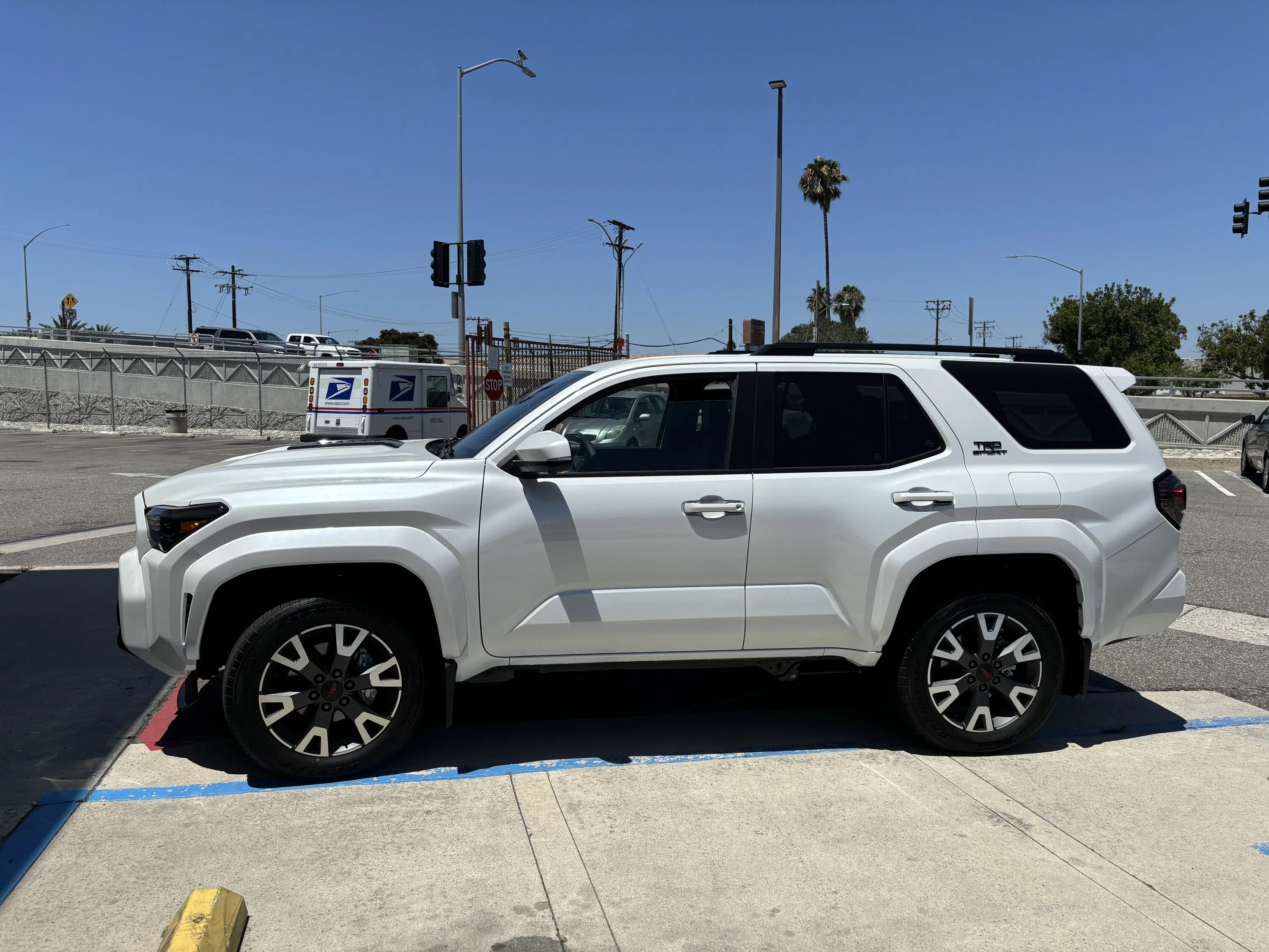 2025 4runner 6th gen WIND CHILL PEARL Photos 4Runner 6th Gen (2025+) IMG_6645