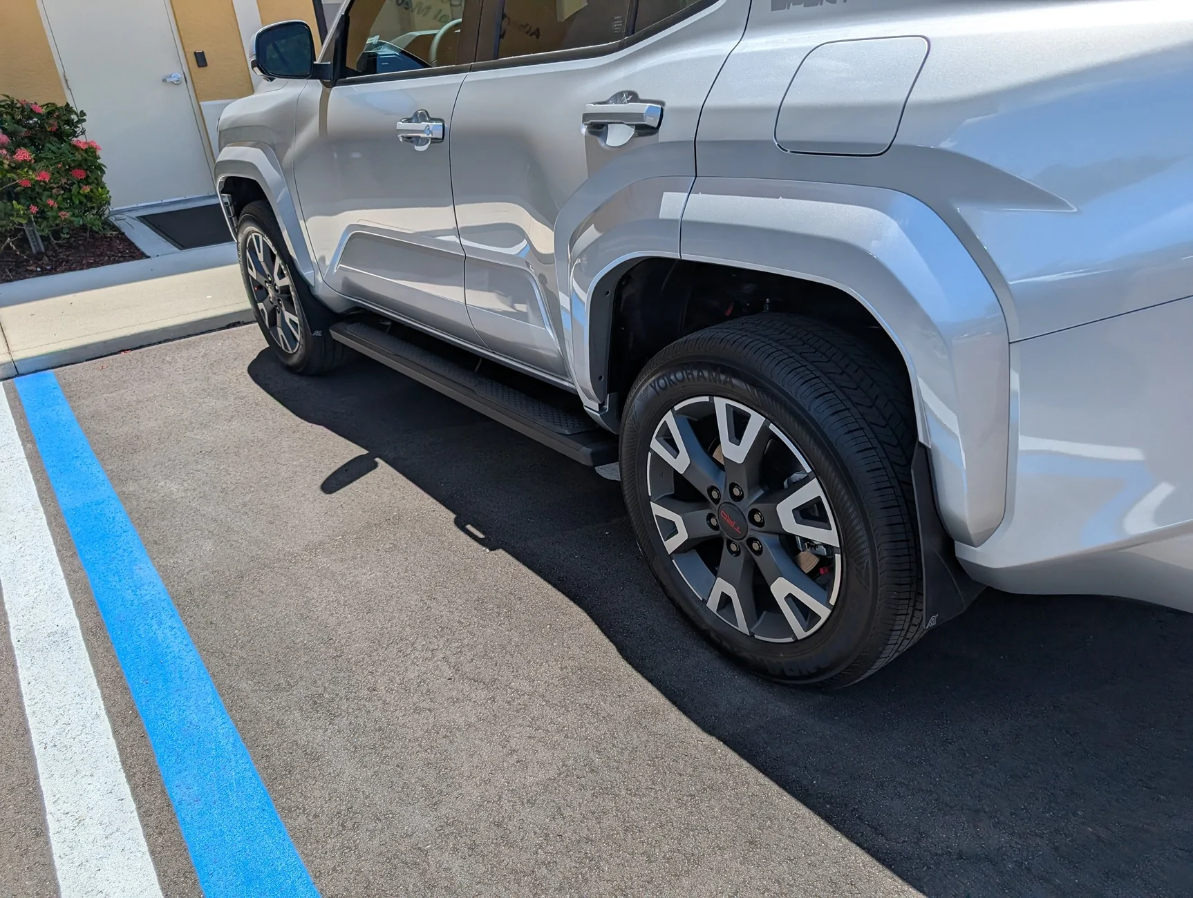 2025 4runner 6th gen Ark Mudflaps & OEM TRD Running Board Install on 2025 4Runner TRD Pro 6th Gen 1000008901