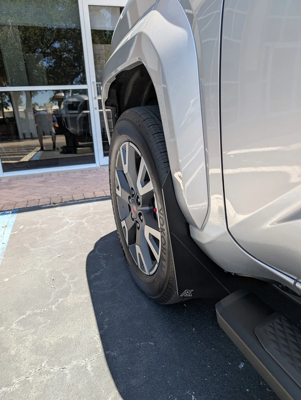 2025 4runner 6th gen Ark Mudflaps & OEM TRD Running Board Install on 2025 4Runner TRD Pro 6th Gen 1000008904