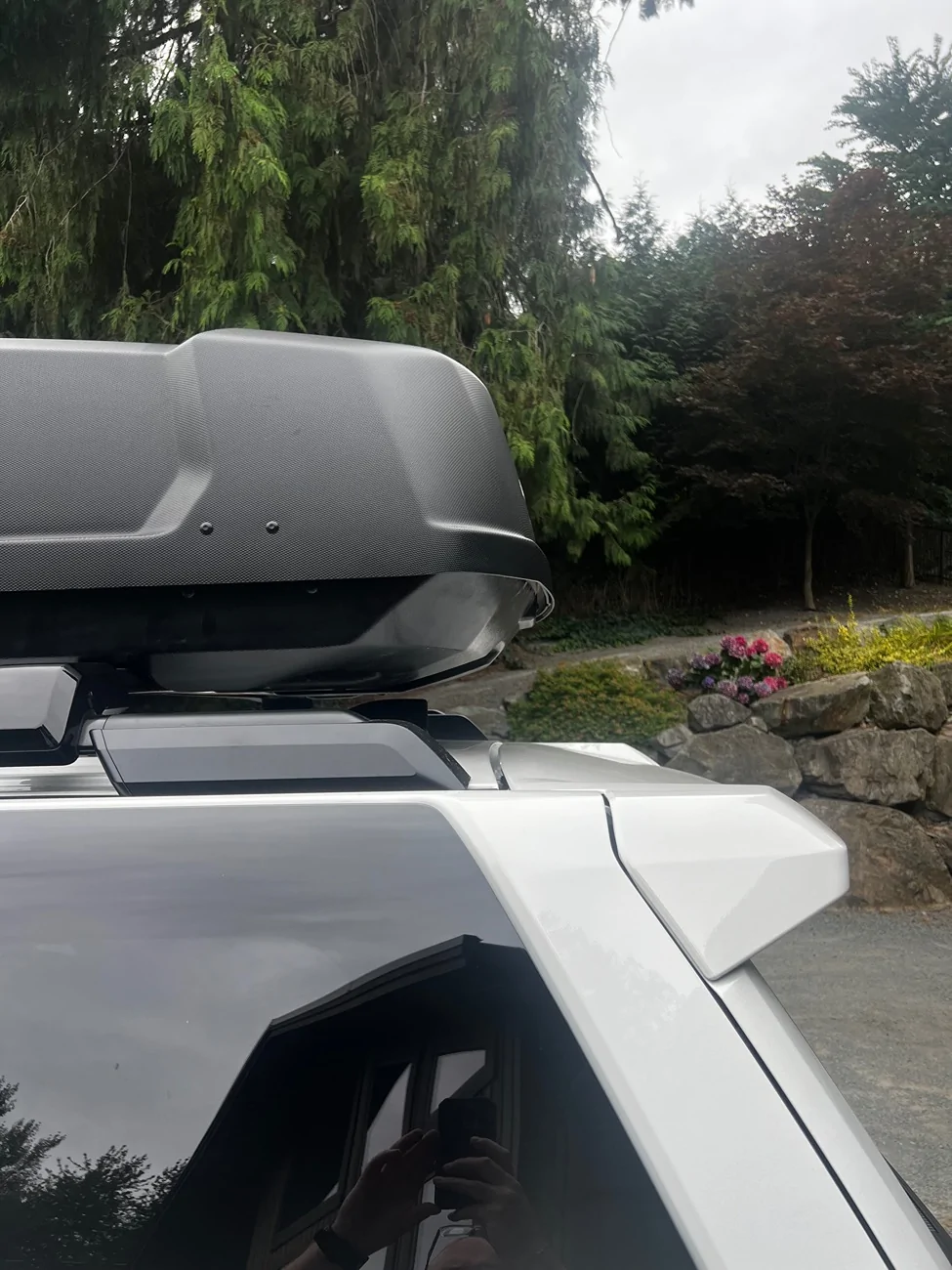 2025 4runner 6th gen Help with Thule roof cargo box IMG_3641