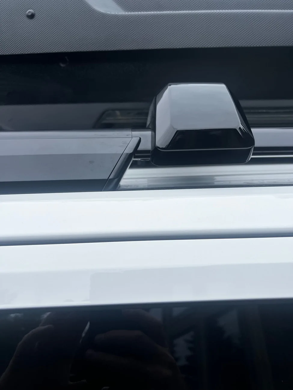 2025 4runner 6th gen Help with Thule roof cargo box IMG_3642