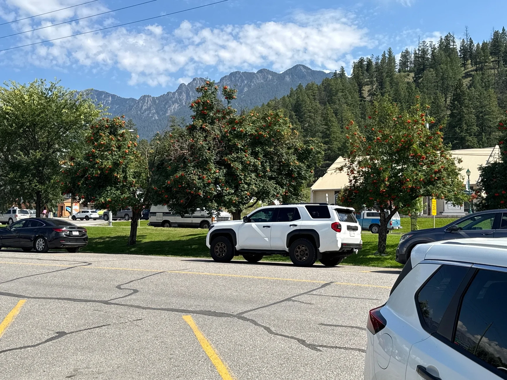 2025 4runner 6th gen Stormtrooper by Van-Solo (TRD Off Road Hybrid) IMG_1714