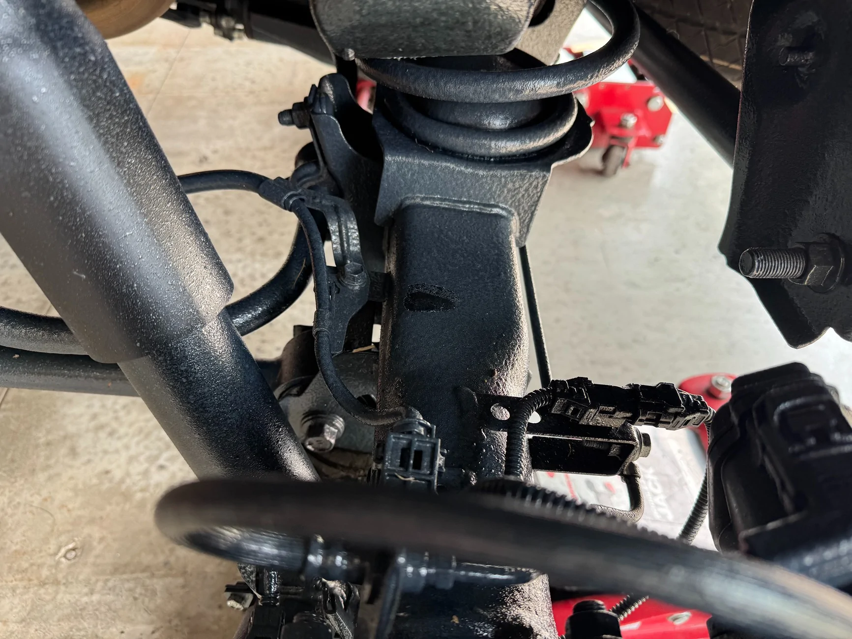 2025 4runner 6th gen WOOLWAX undercoating spray (underbody / undercarriage protection) application IMG_0054