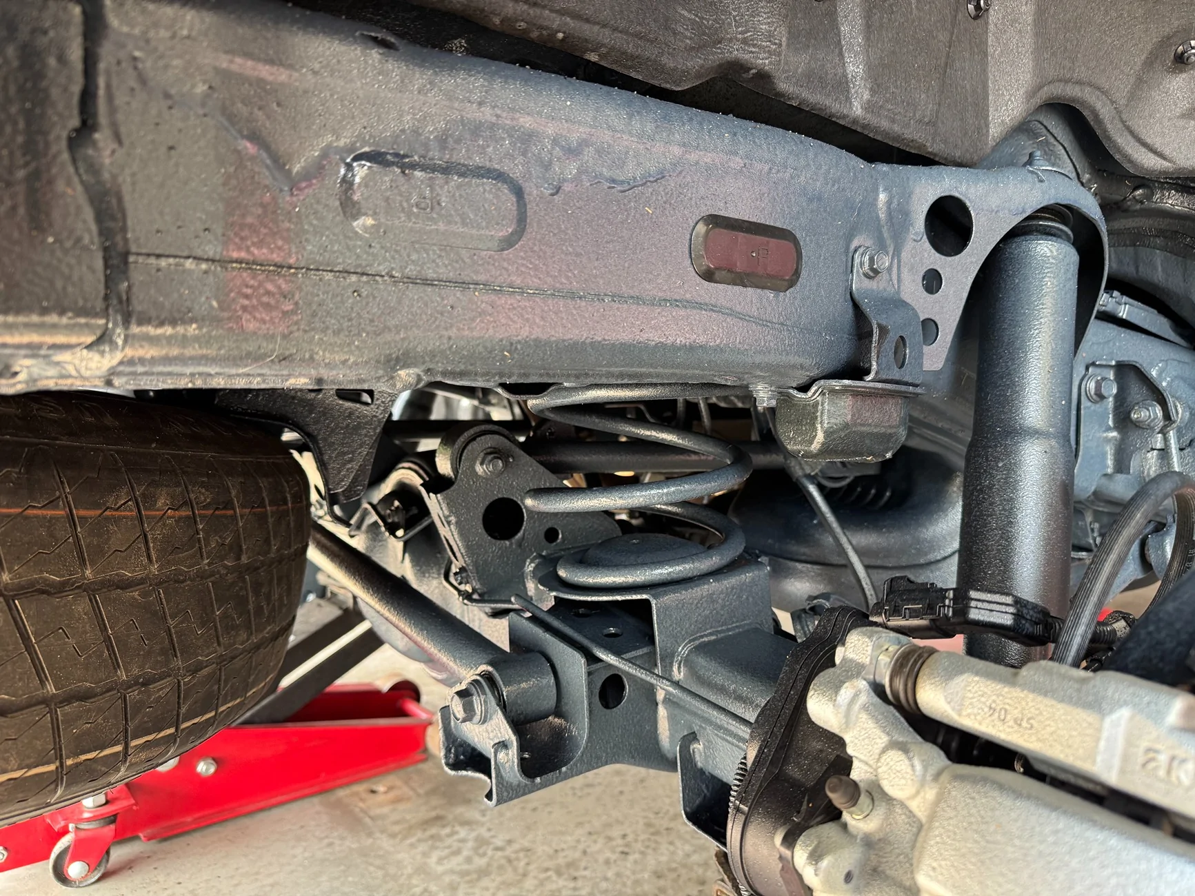 2025 4runner 6th gen WOOLWAX undercoating spray (underbody / undercarriage protection) application IMG_0052