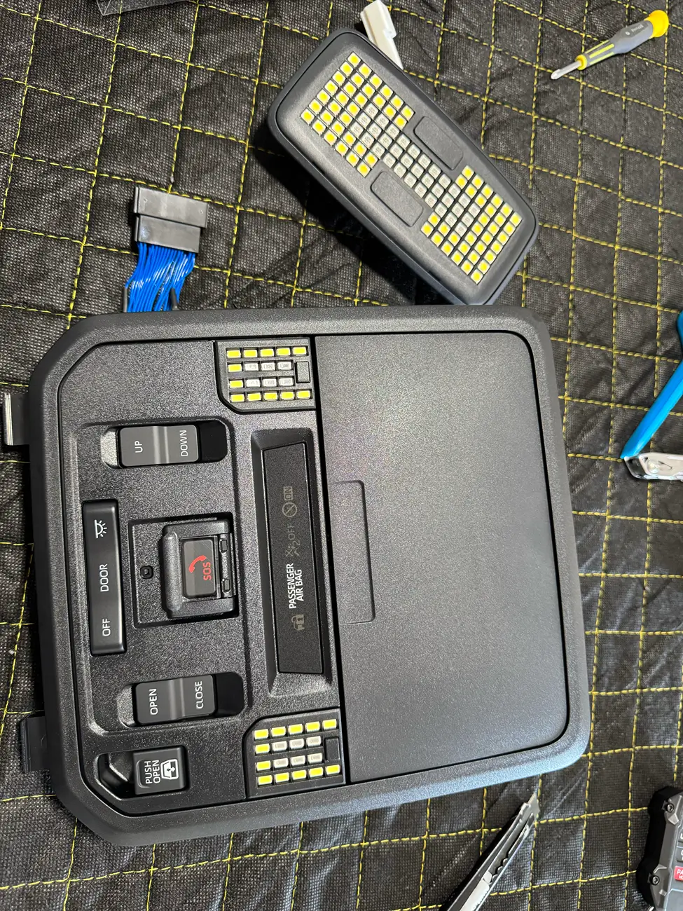 2025 4runner 6th gen Stormtrooper by Van-Solo (TRD Off Road Hybrid) tempImagewp6T1o