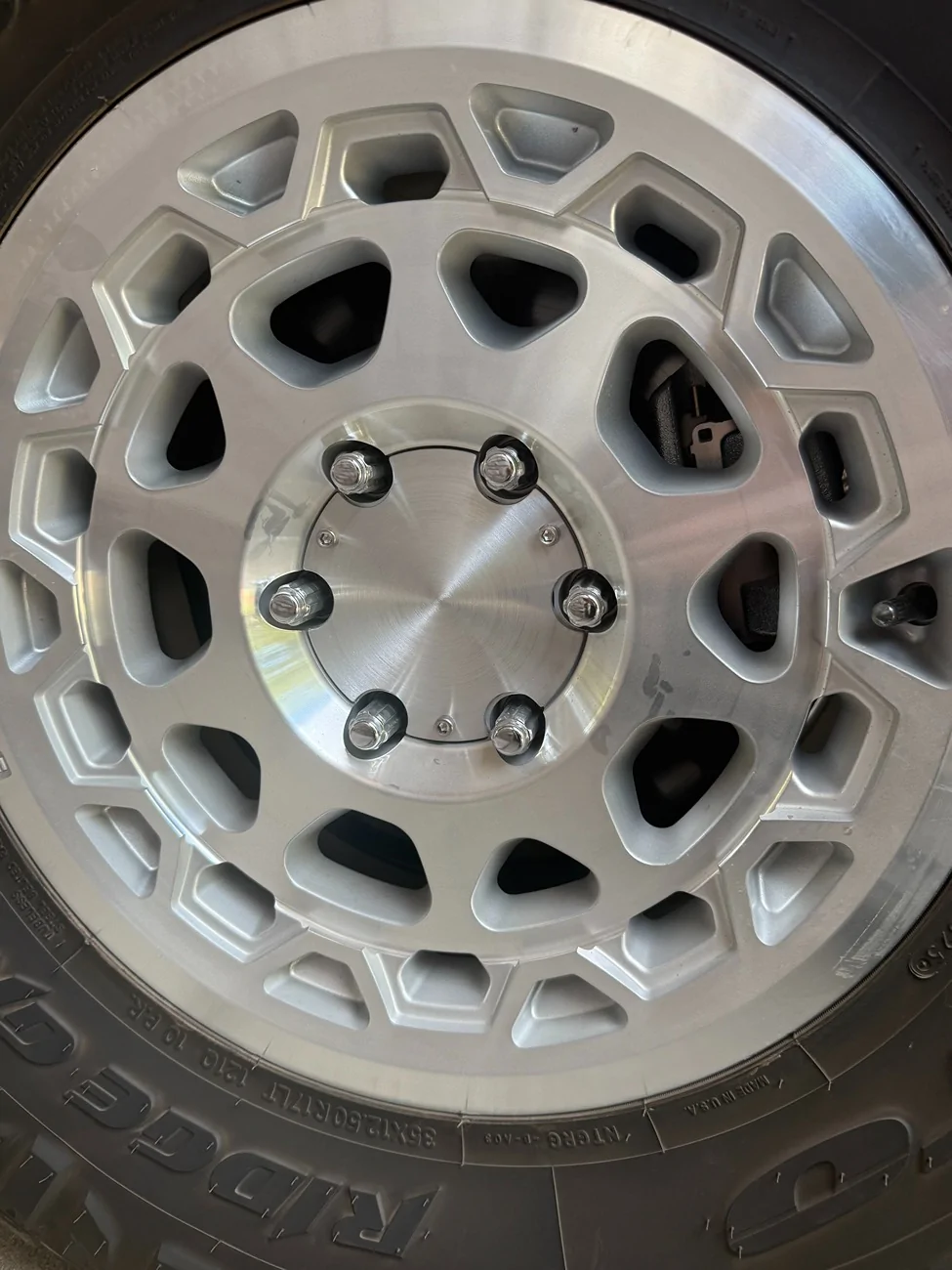 2025 4runner 6th gen CUTTING EDGE (Silver) Photos 4Runner 6th Gen (2025+) IMG_1559