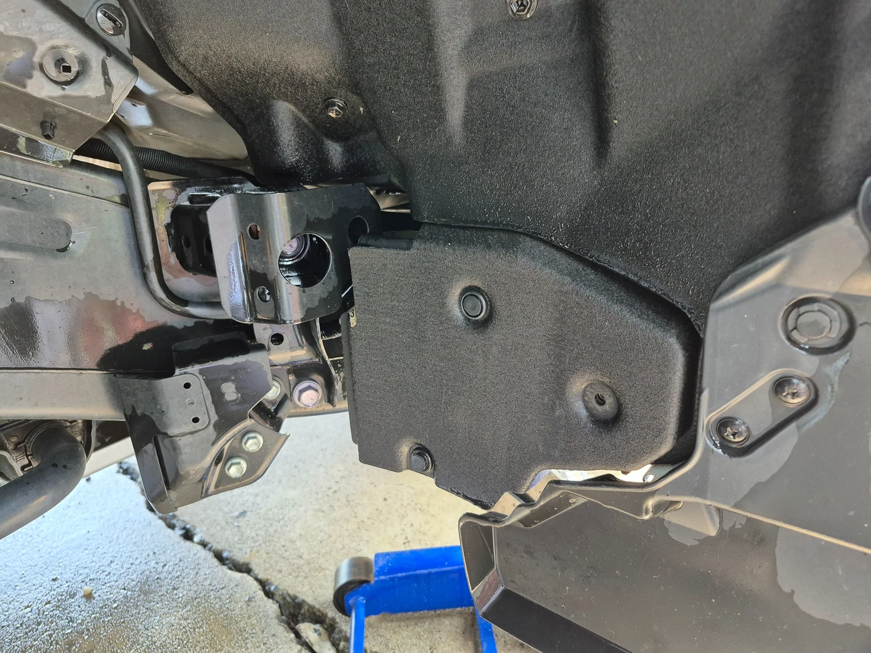 2025 4runner 6th gen ARK Crash Plate Delete Cover installed 1-1