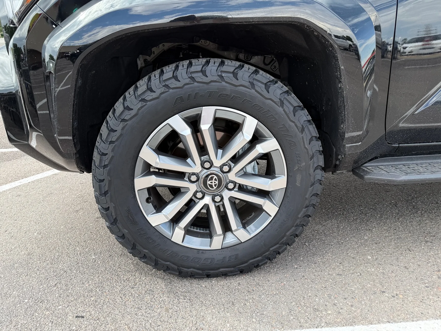 2025 4runner 6th gen Biggest tire that will fit Limited / Platinum trim on stock 20" rims without lift? IMG_3572