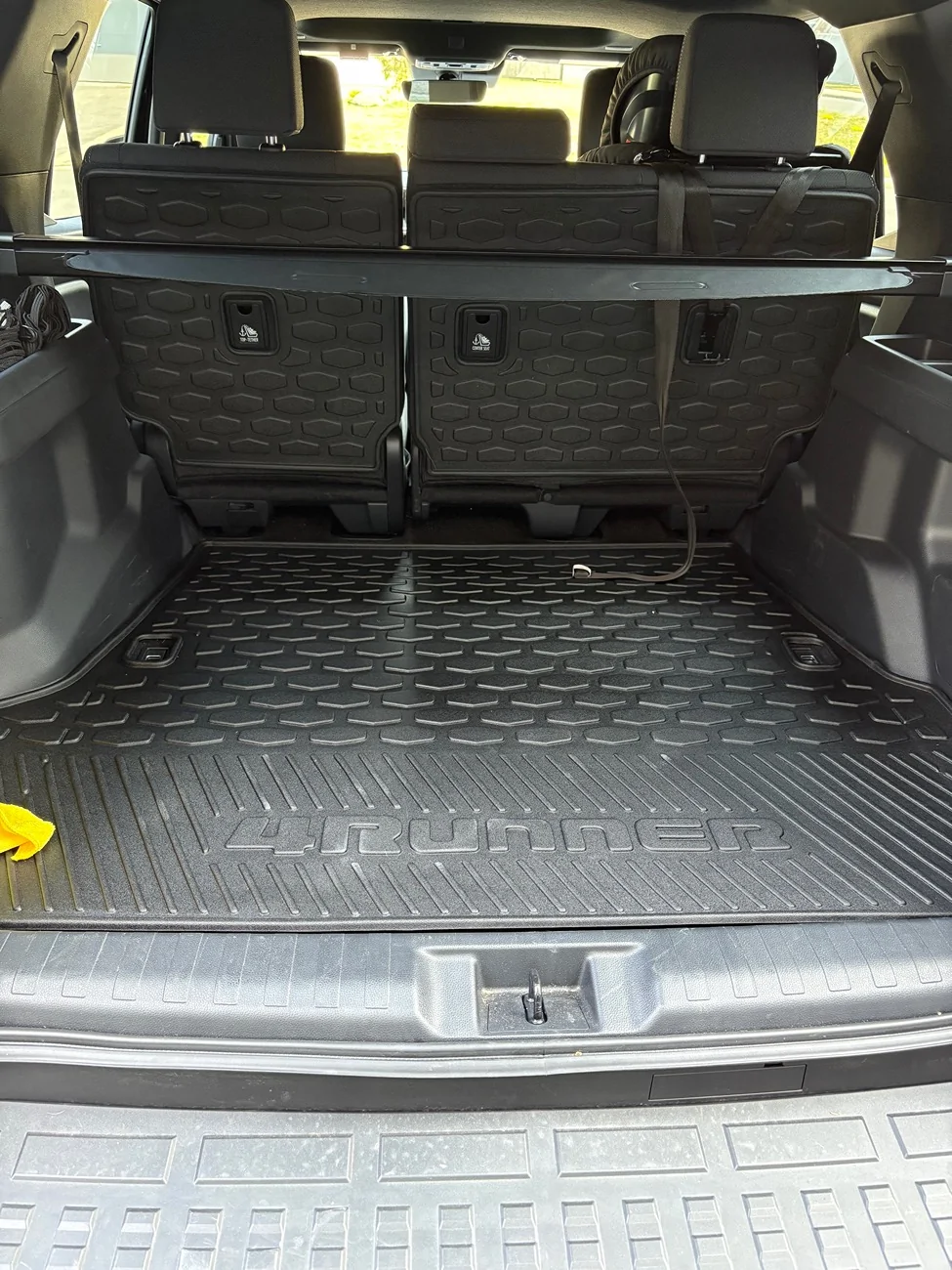 2025 4runner 6th gen Toyota OEM Cargo Liner IMG_5336