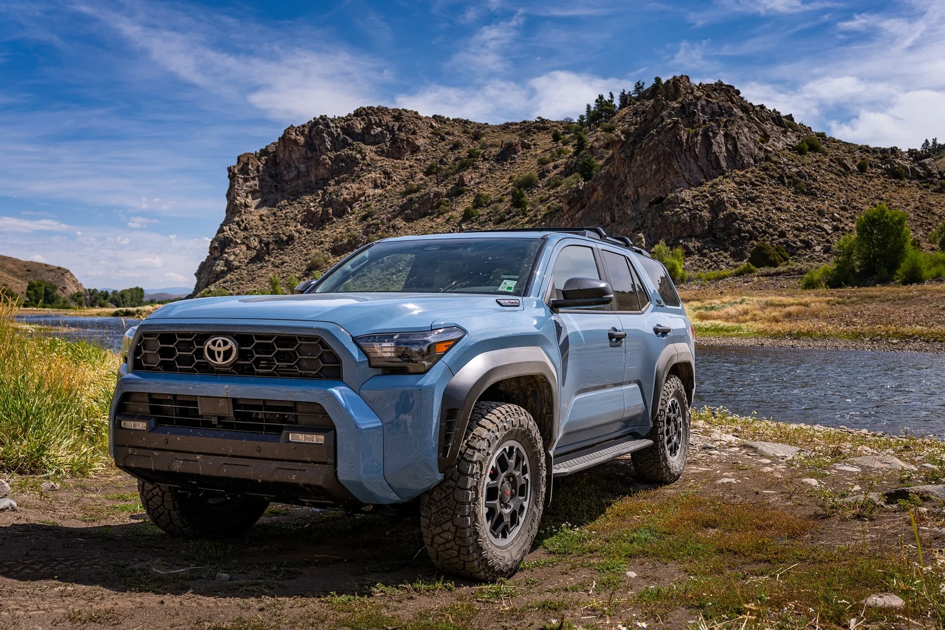 2025 4runner 6th gen HERITAGE BLUE Photos 4Runner 6th Gen (2025+) 528719578_10172124041230652_2940833322564680127_n