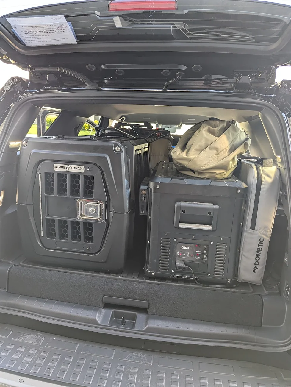 2025 4runner 6th gen Dog Crates for Goldens in TRD OffRoad Premium Hybrid 1754761501896-06