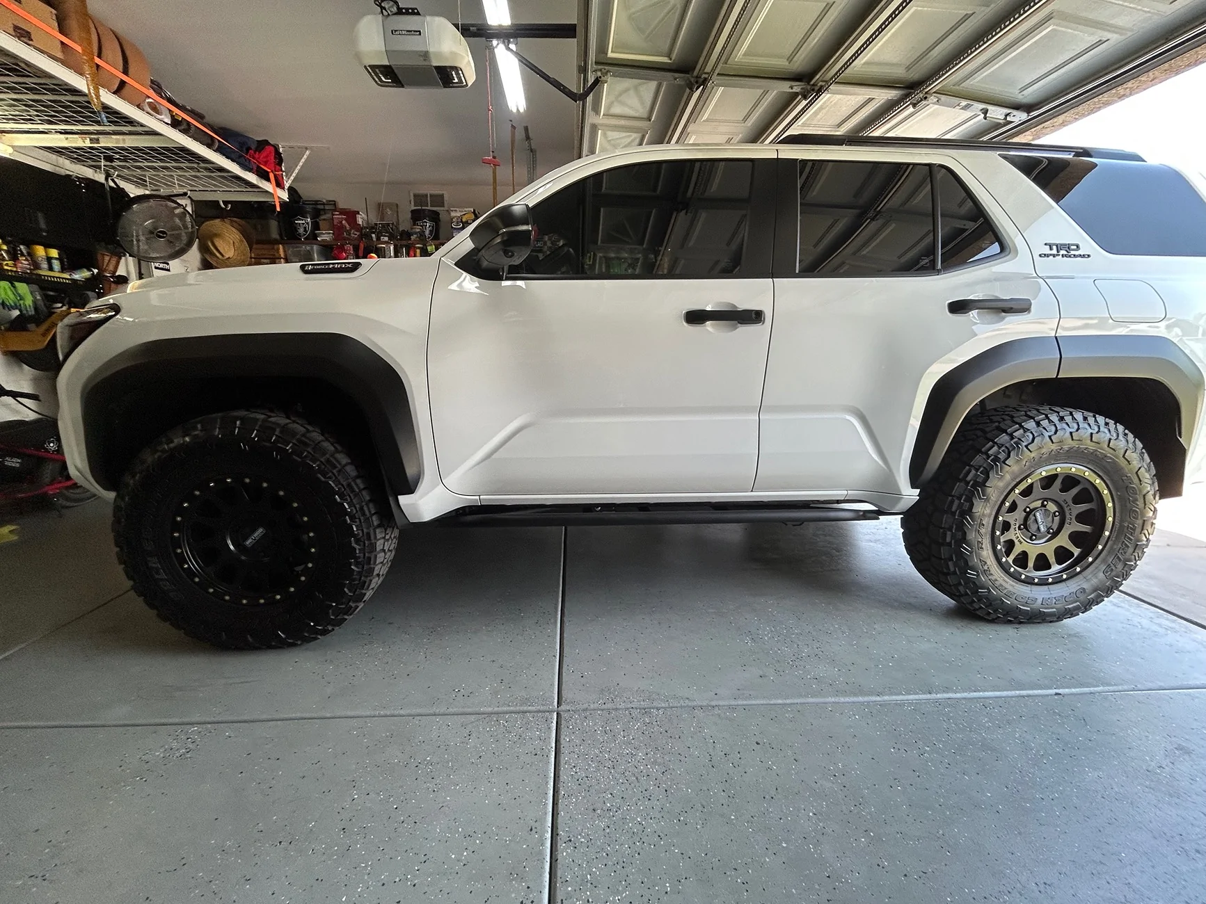 2025 4runner 6th gen ICE CAP WHITE Photos 4Runner 6th Gen (2025+) IMG_9230