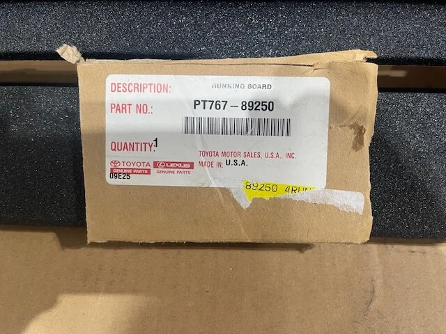 2025 4runner 6th gen TRD Cast Aluminum Running Boards - PT767-89250 IMG_4394