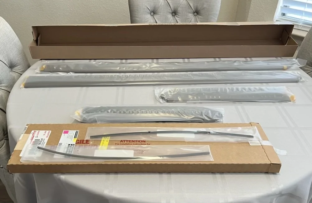 2025 4runner 6th gen 6th Gen 4R - Body Side Moulding vs. Lower Door Moulding (Canada) 1755096208229-5t