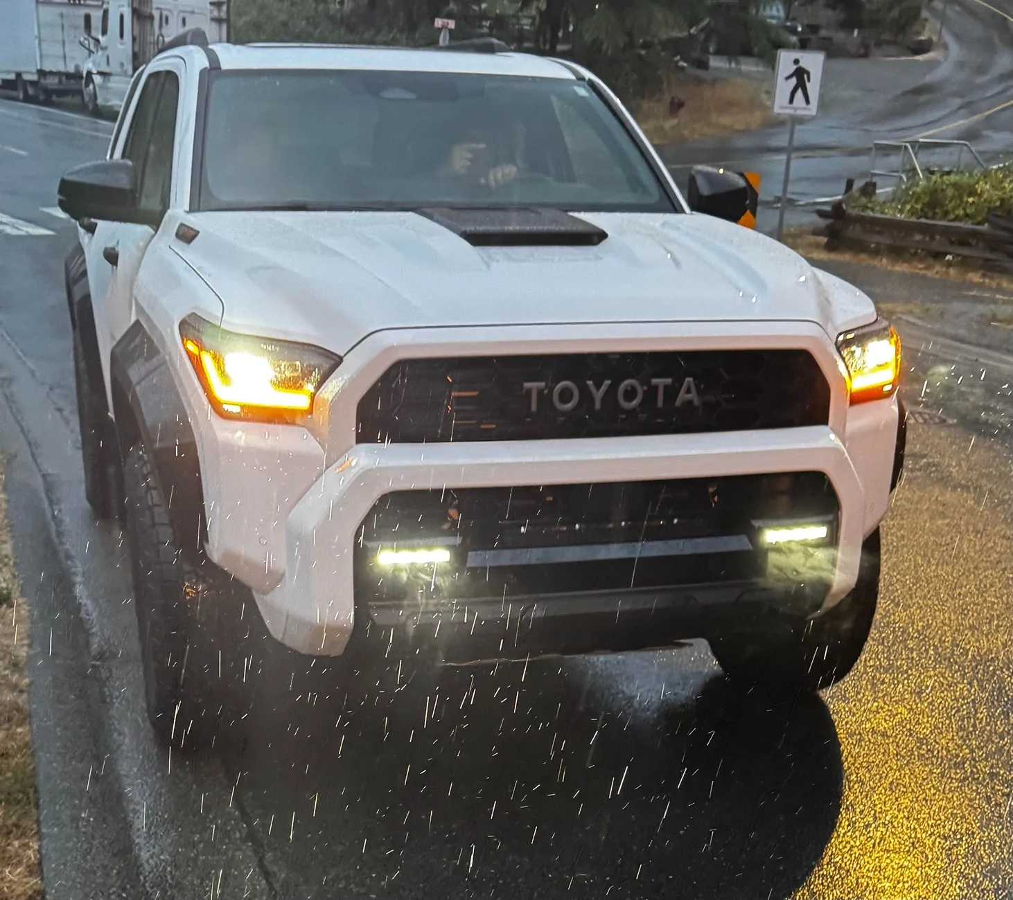 2025 4runner 6th gen Pacific Northwest Rain - Tires ? unnamed