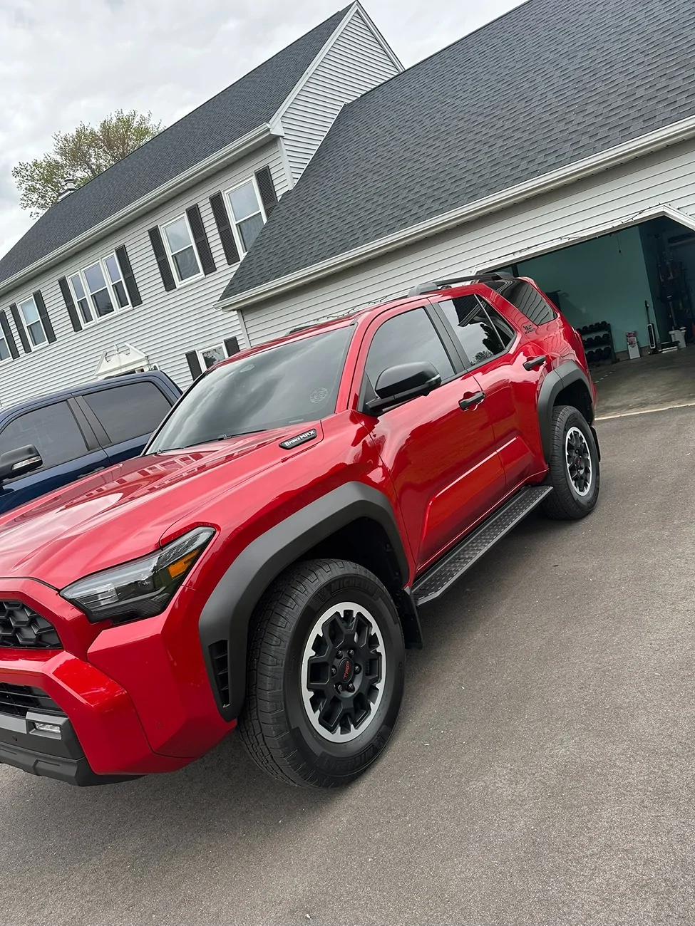 2025 Toyota 4runner SUPERSONIC RED Photos 4Runner 6th Gen (2025+) IMG_0416