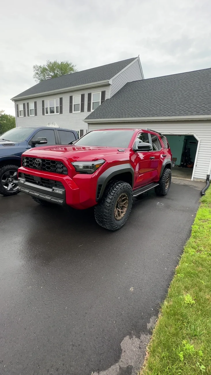 2025 Toyota 4runner SUPERSONIC RED Photos 4Runner 6th Gen (2025+) IMG_0793