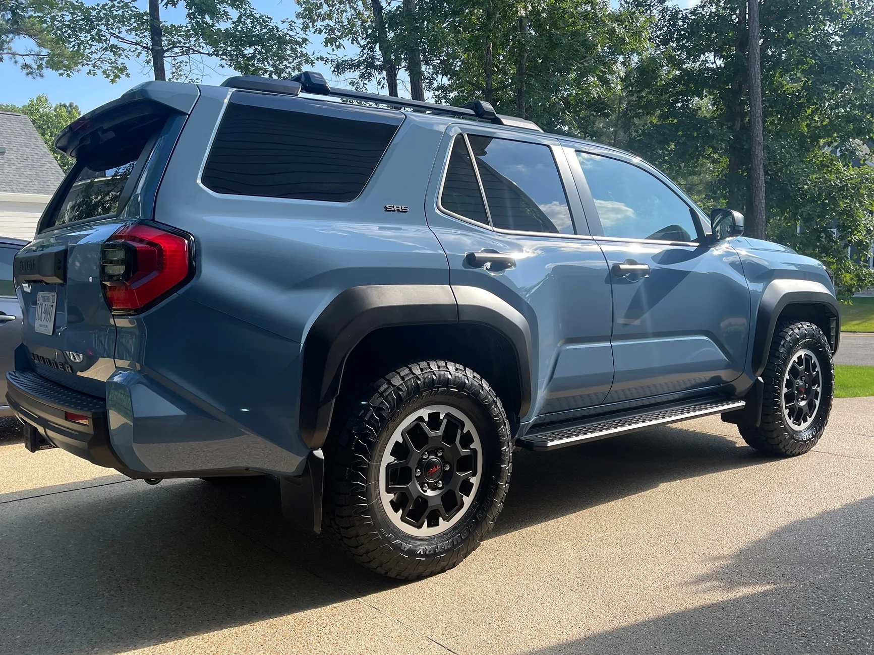 2025 4runner 6th gen Heritage Blue Off-Road Premium - Chill Daily Driver IMG_9082