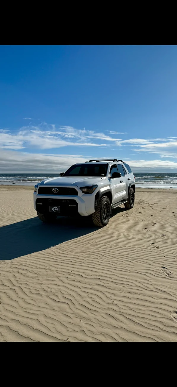 2025 4runner 6th gen ICE CAP WHITE Photos 4Runner 6th Gen (2025+) IMG_6127
