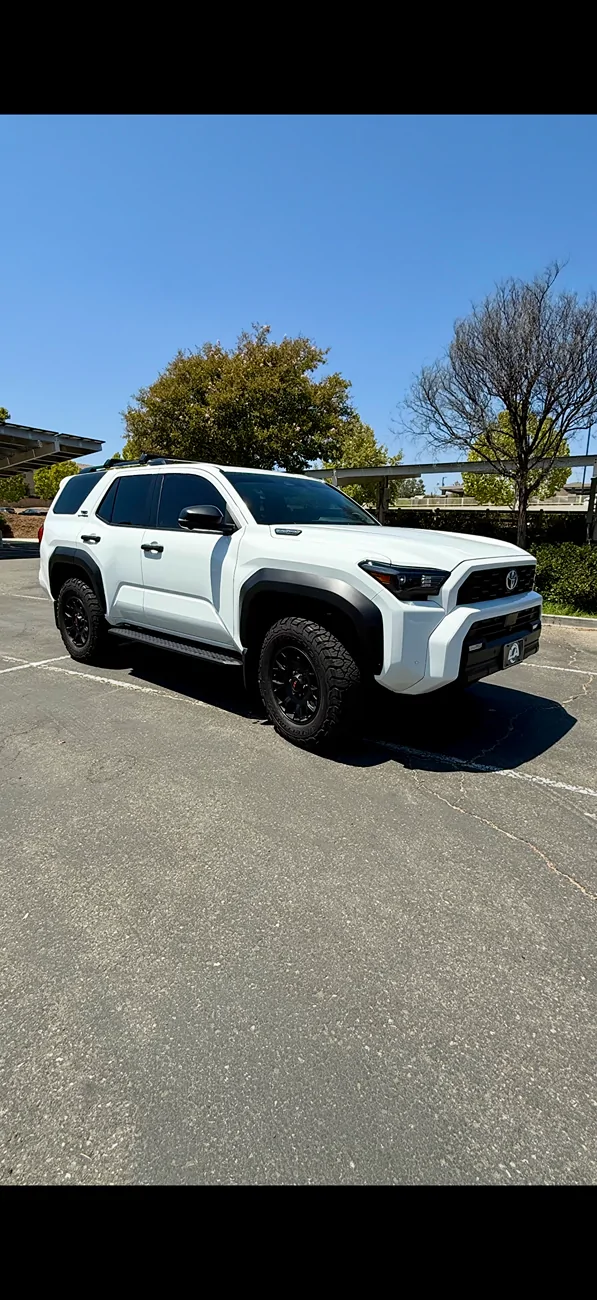 2025 4runner 6th gen ICE CAP WHITE Photos 4Runner 6th Gen (2025+) IMG_6125