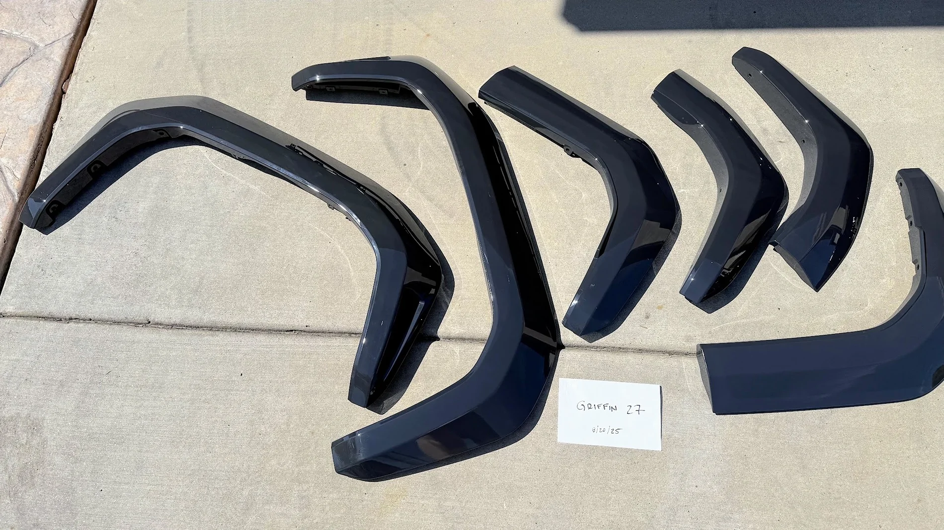 2025 4runner 6th gen FS: OEM Underground fenders fender