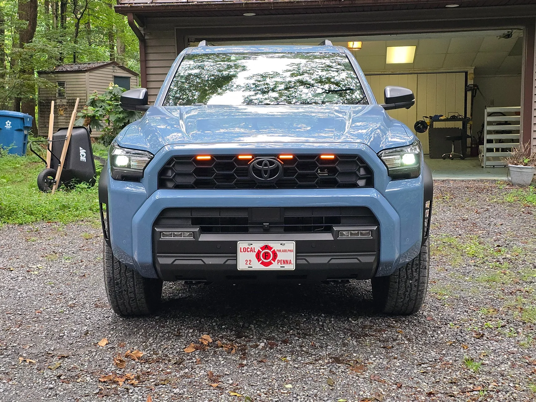 2025 4runner 6th gen Raptor Lights installed on 6th Gen 4Runner grille [DIY video added] 1000045809