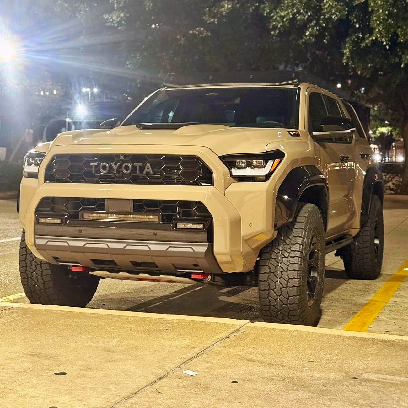 2025 4runner 6th gen Aftermarket Wheels, Bigger Tires, Lift Kits (Compilation) for 2025+ 4Runner 6th Gen -- Add Yours! 285:70:18 on TRD Pro (stock, no lift) looks perfect 7