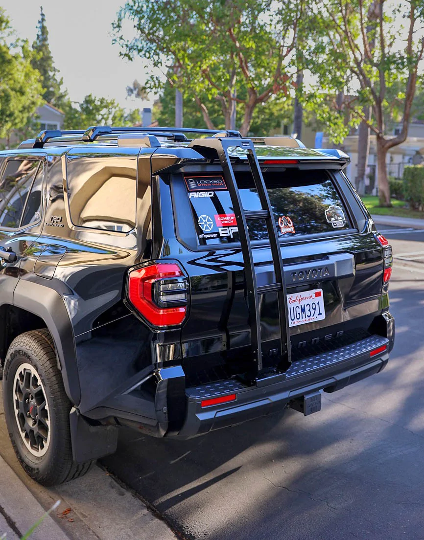 2025 4runner 6th gen Rear Hatch Ladder by Front Runner Outfitters - installed notes & photos 6N4A5919