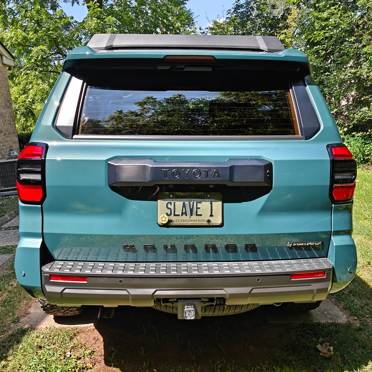 2025 4runner 6th gen Custom vanity license plate on my dirty girl. What's yours? IMG_20250808_144505