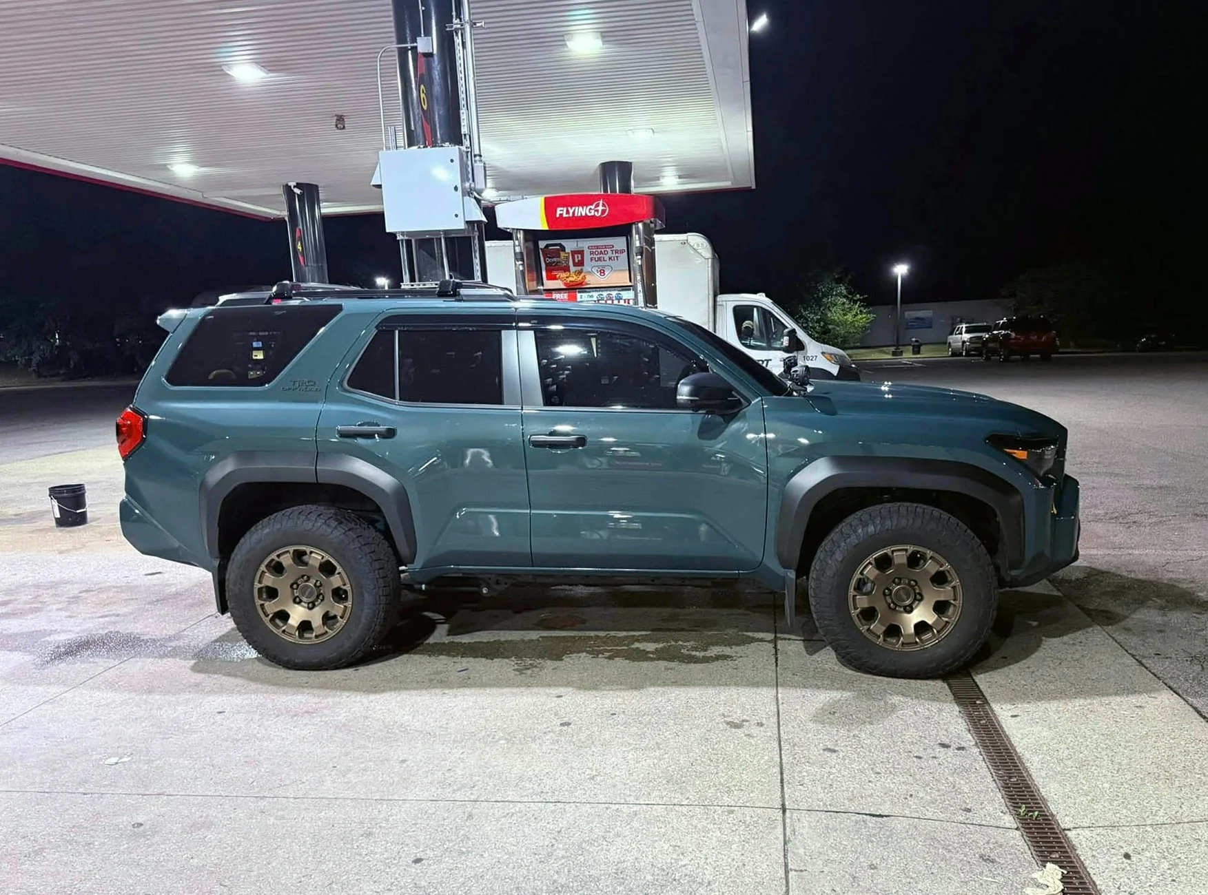 2025 4runner 6th gen Trailhunter on 1.25" wheel spacers 2025 4runner 6th gen Trailhunter with 1.25%22 wheel spacers 3