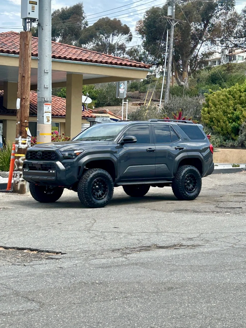 2025 4runner 6th gen 2025 Underground 4Runner TRD Off Road - 3" ReadyLift SST, 17" Fuel Fortress Wheels and 285/75/17 Toyo AT3 IMG_3440