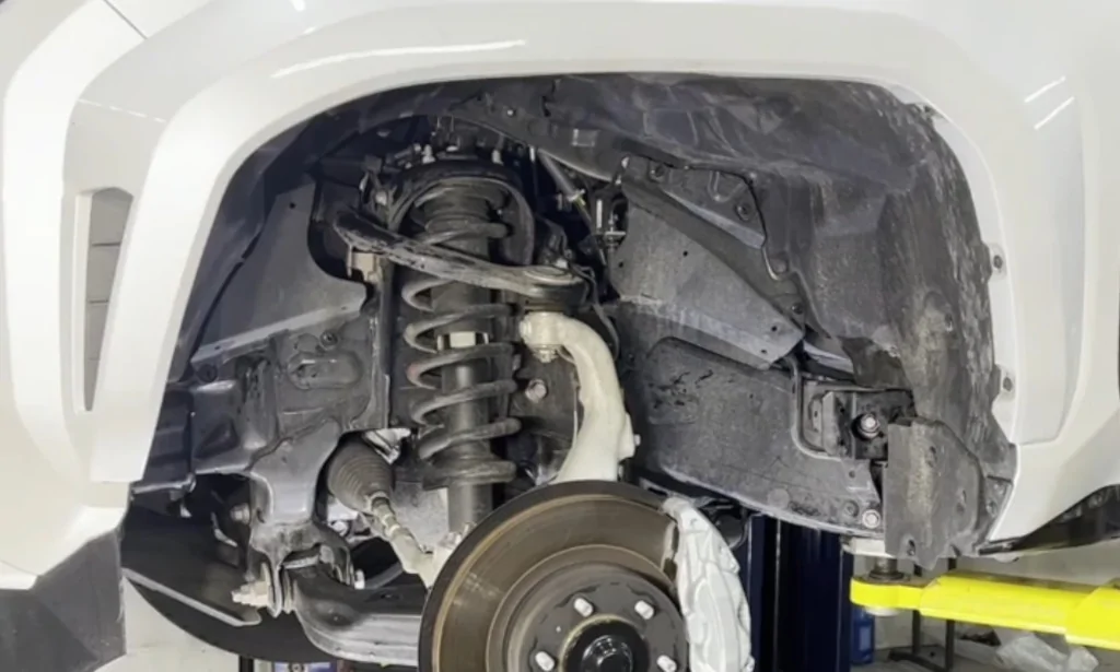 2025 4runner 6th gen ARK micro splash guards installation? ARK_splash_befor