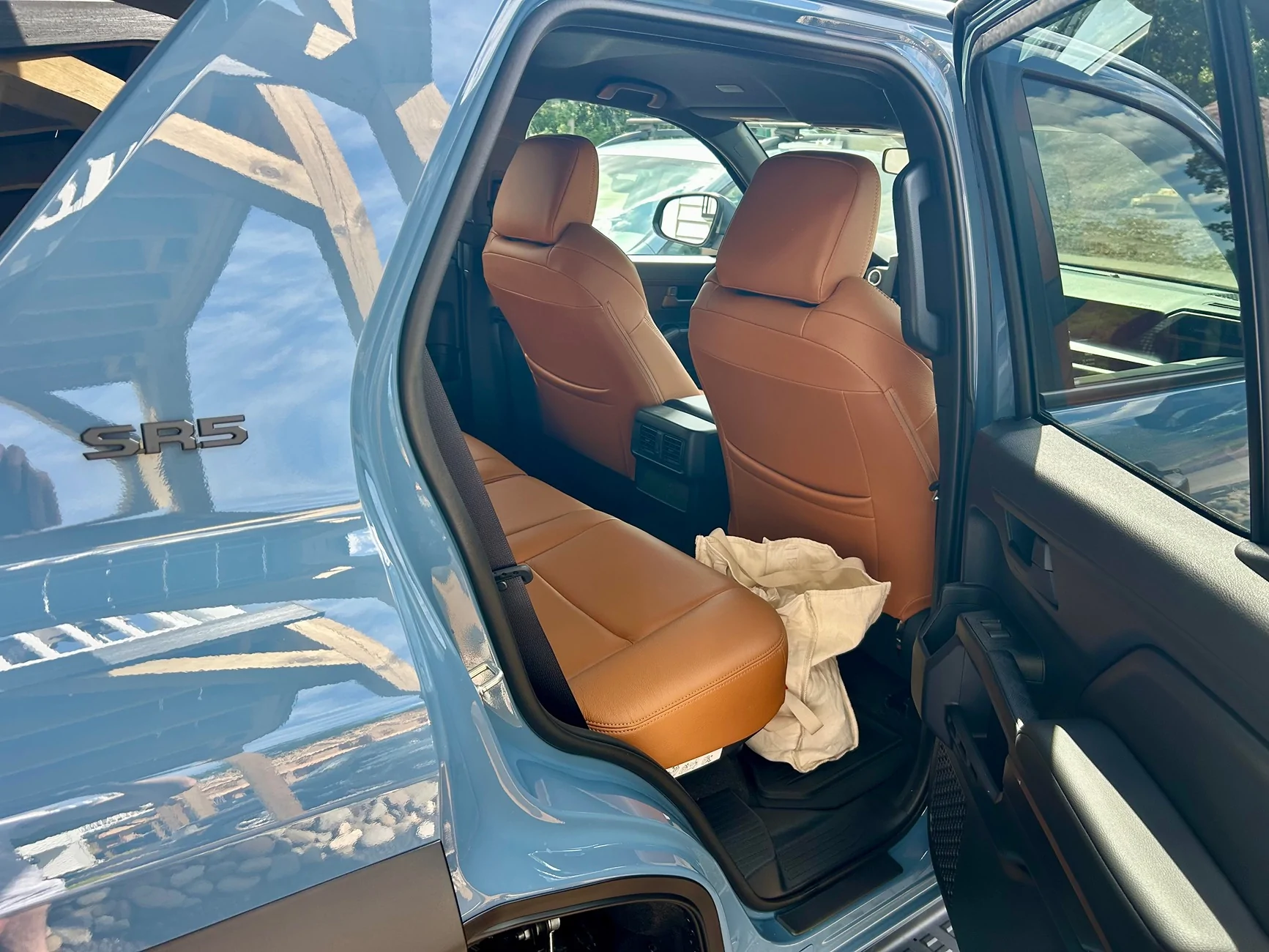 2025 4runner 6th gen Autumn Katzkin Leather Seat Covers on Heritage Blue IMG_4443
