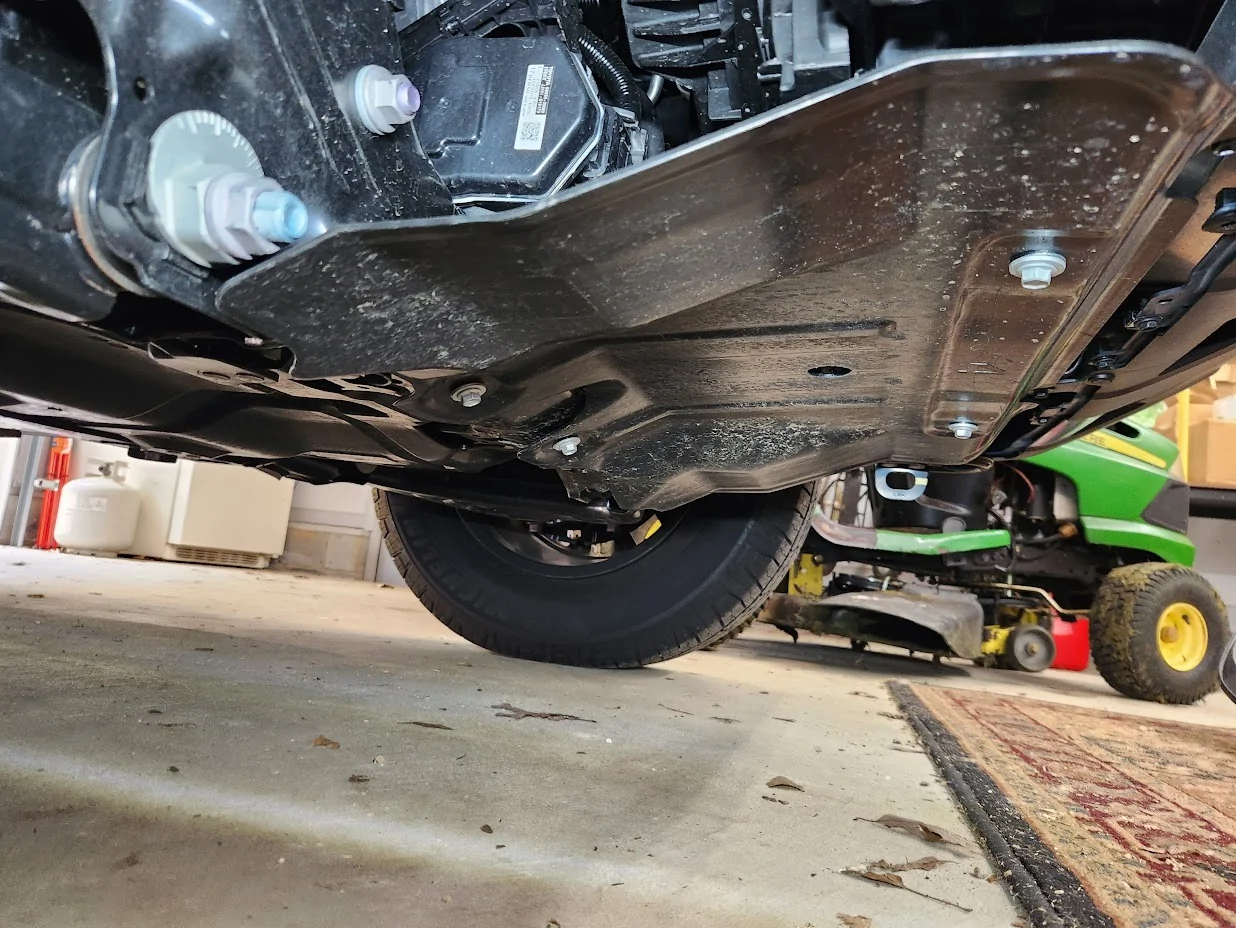 2025 4runner 6th gen Air Dam Removal Issues w/ debris or wind getting into the components? 20250802_114811