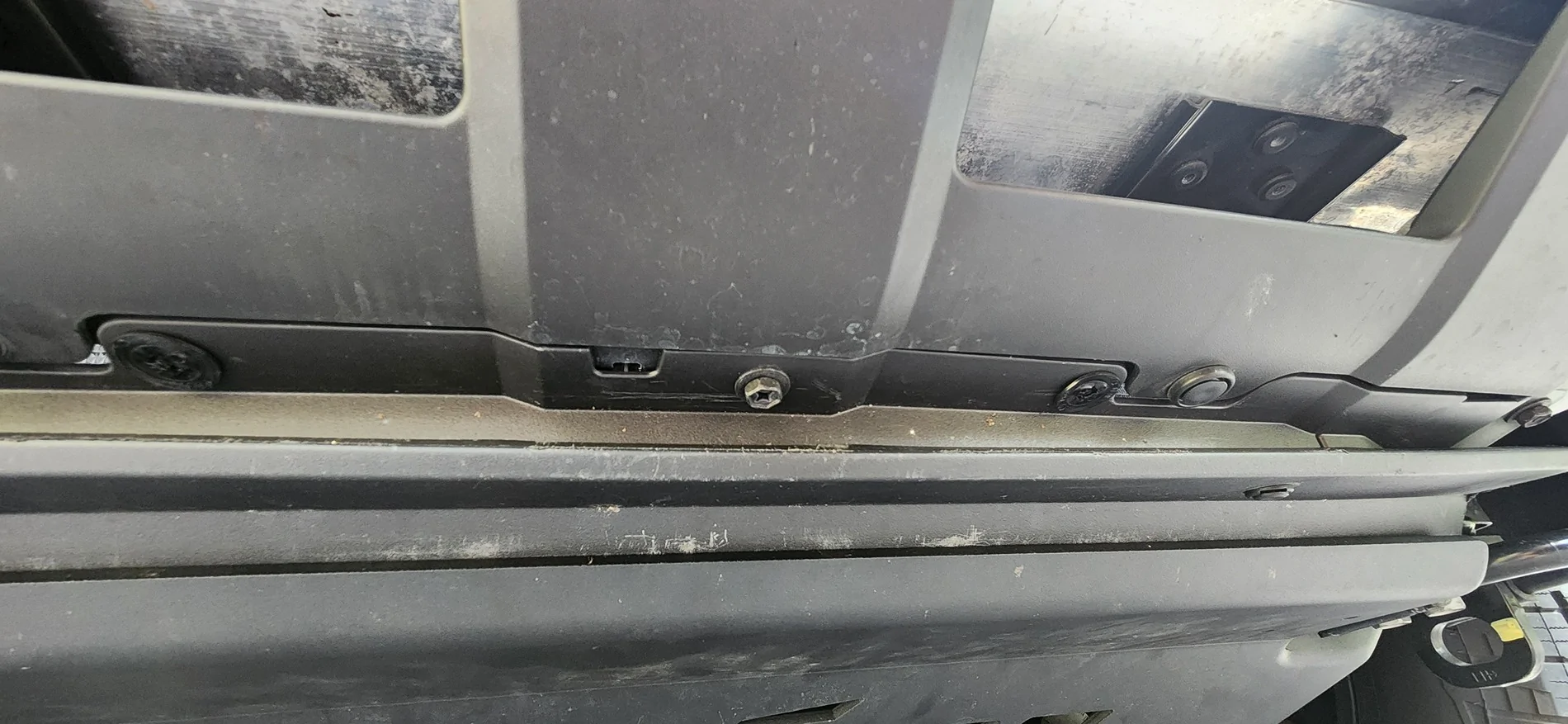 2025 4runner 6th gen Air Dam Removal Issues w/ debris or wind getting into the components? 20250828_165733