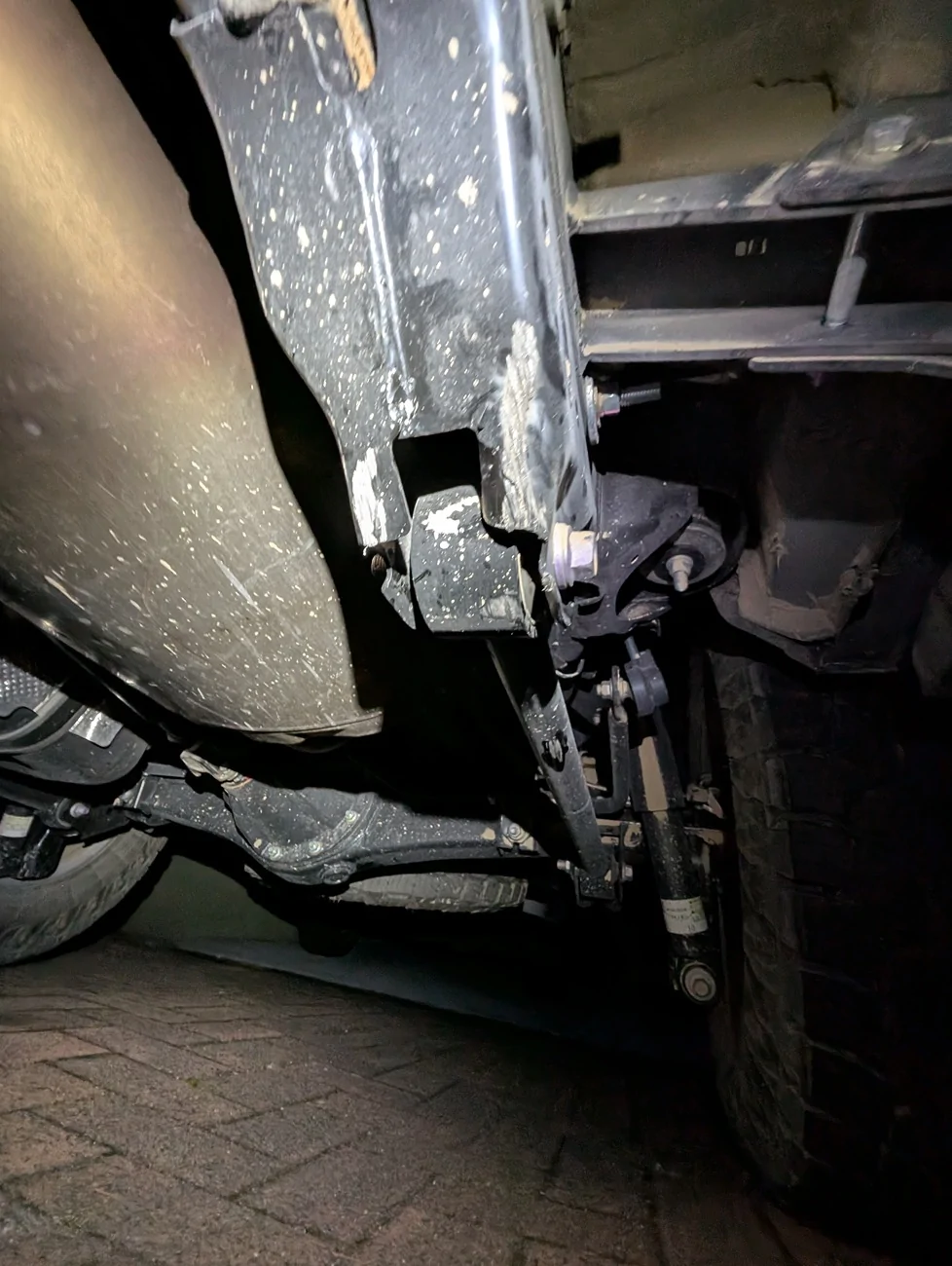 2025 4runner 6th gen Bent rear upper control arm mount PXL_20250829_033929476