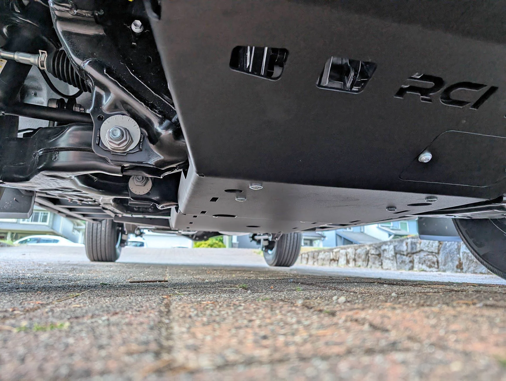 2025 4runner 6th gen RCI skid plates and rock sliders photos & review RCI skid plates and rock sliders experience : review 4