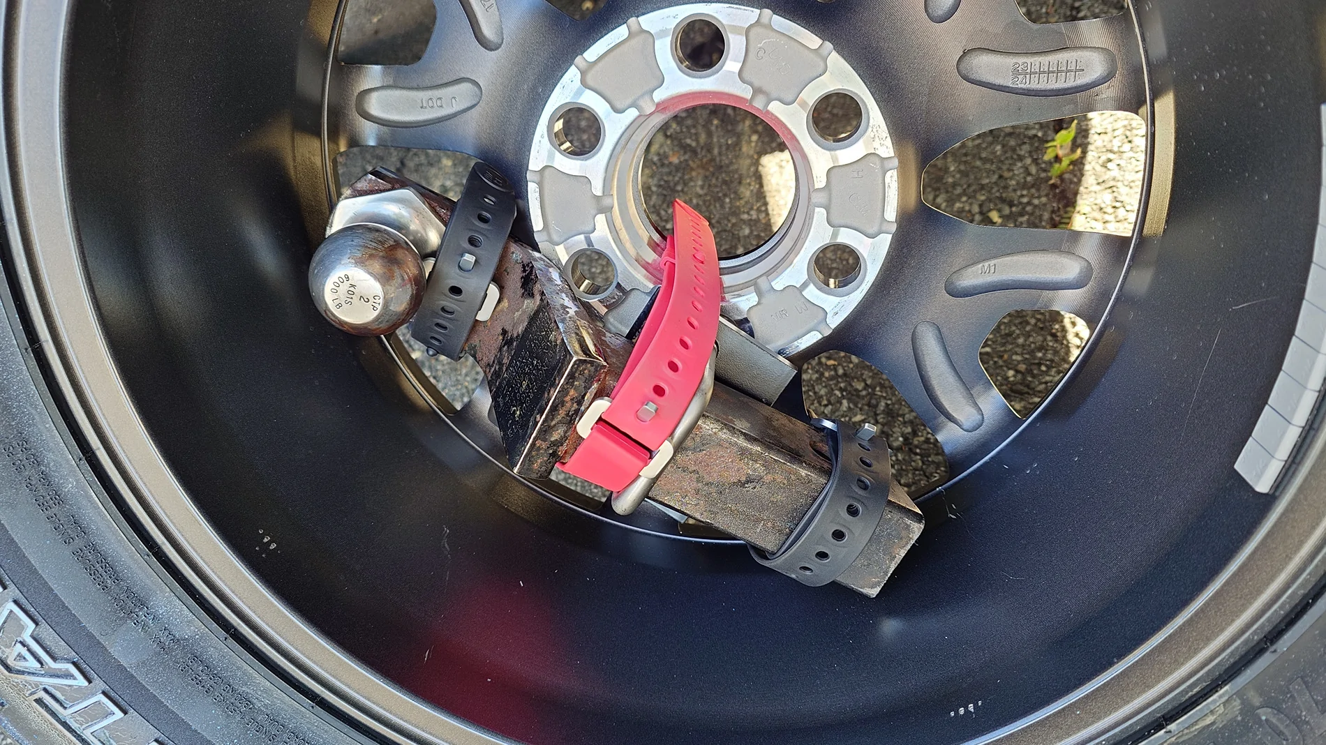 2025 4runner 6th gen Ideas for stowing a trailer hitch 20250830_160102983