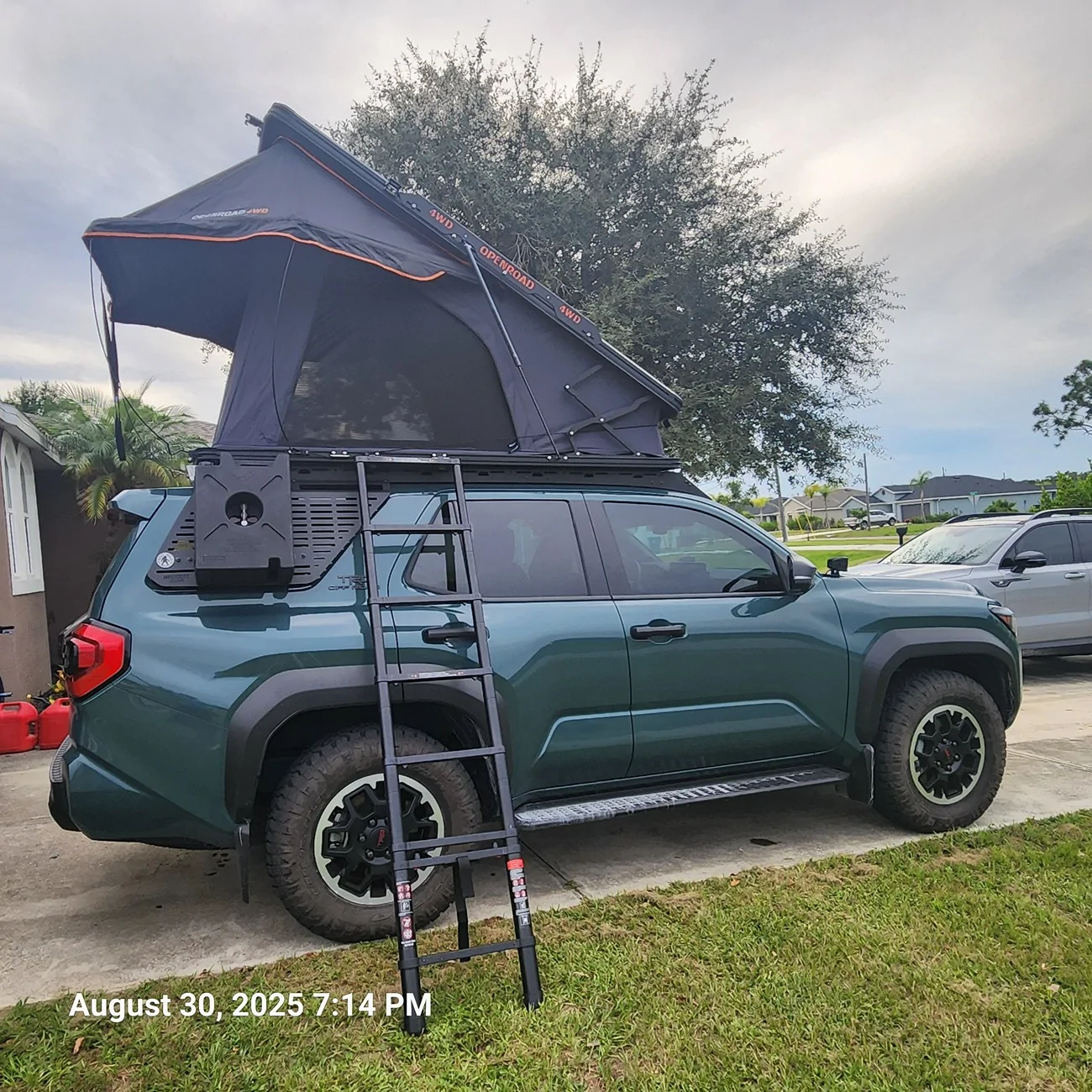 2025 4runner 6th gen OPENROAD Aluminum Hard Shell LT Roof Top Tent RTT installed inbound6616492362553478938