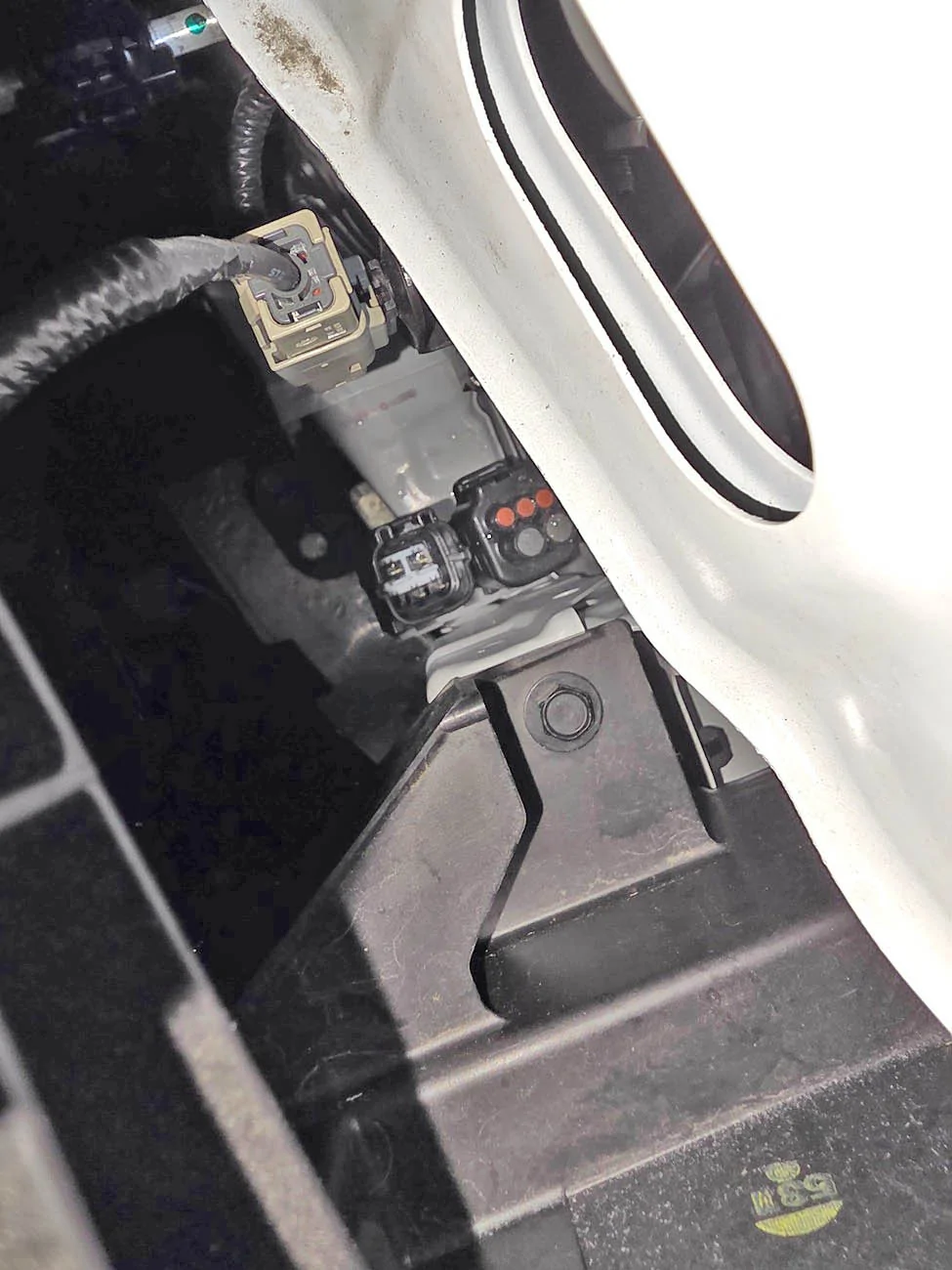 2025 4runner 6th gen Prewired Auxiliary Connector location(s) 2947