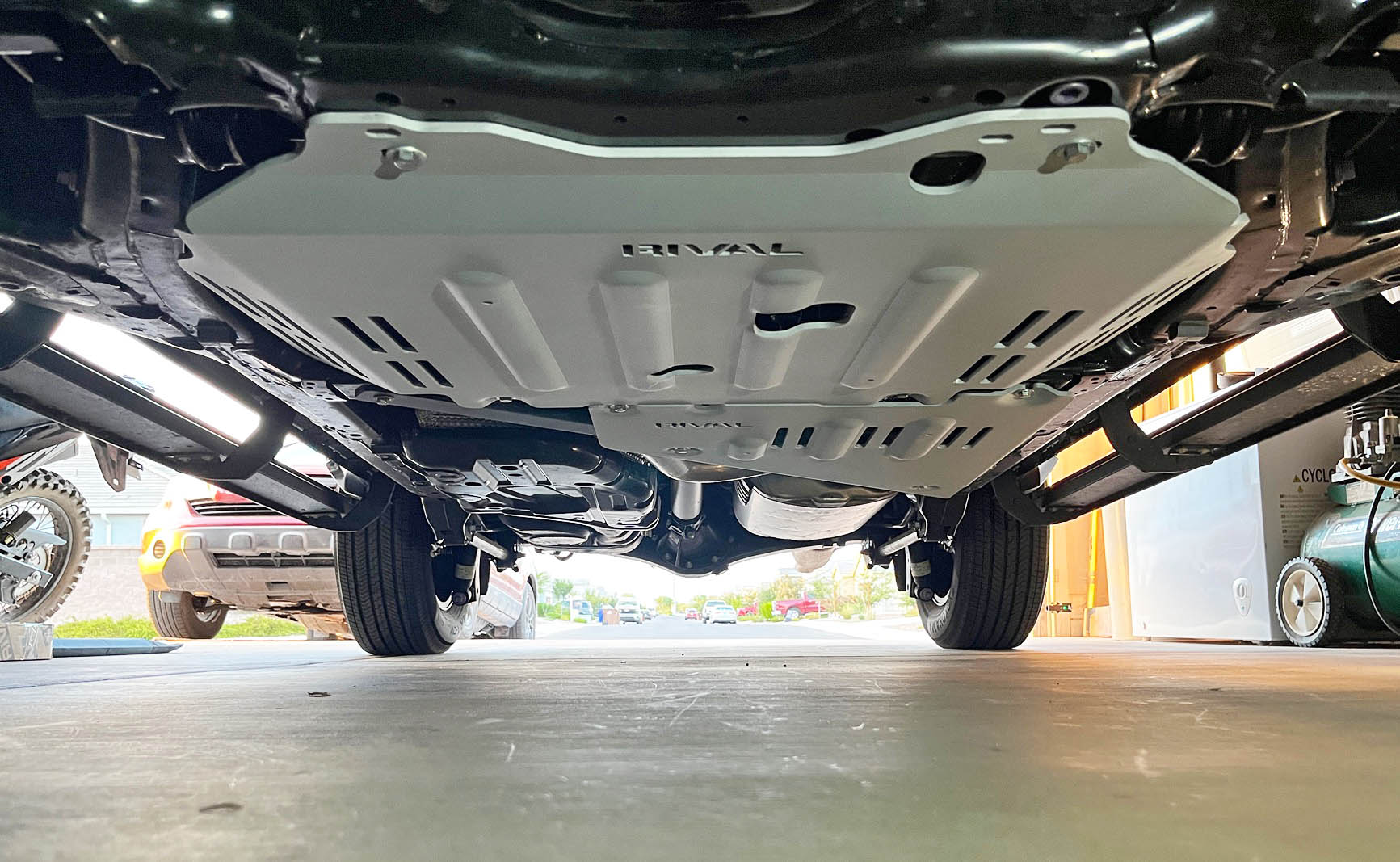 2025 4runner 6th gen Rival 4x4 Lower control arms (LCA) skid plates, transfer case skid plate, and transmission skid plate now installed transmission skid plate 2025+ 4runner 6th gen