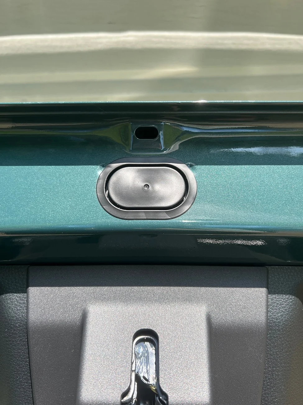 2025 4runner 6th gen Water in Rear Liftgate - Unplug the Weep Holes IMG_0656