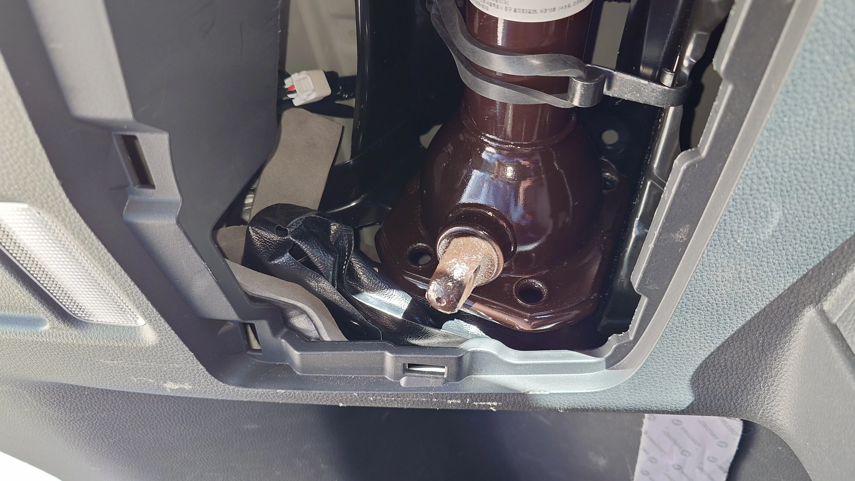 2025 4runner 6th gen Relocated the tire iron kit (under the jack) to store a hitch in the tire iron cubby 20250903_133736743